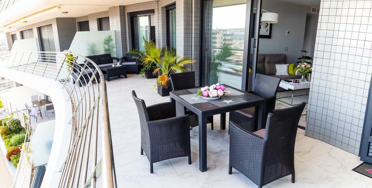 Alicante View Wonderful Arenales del Sol Bagian luar foto